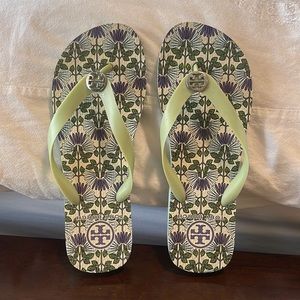 Tory Burch Sandal 7.5